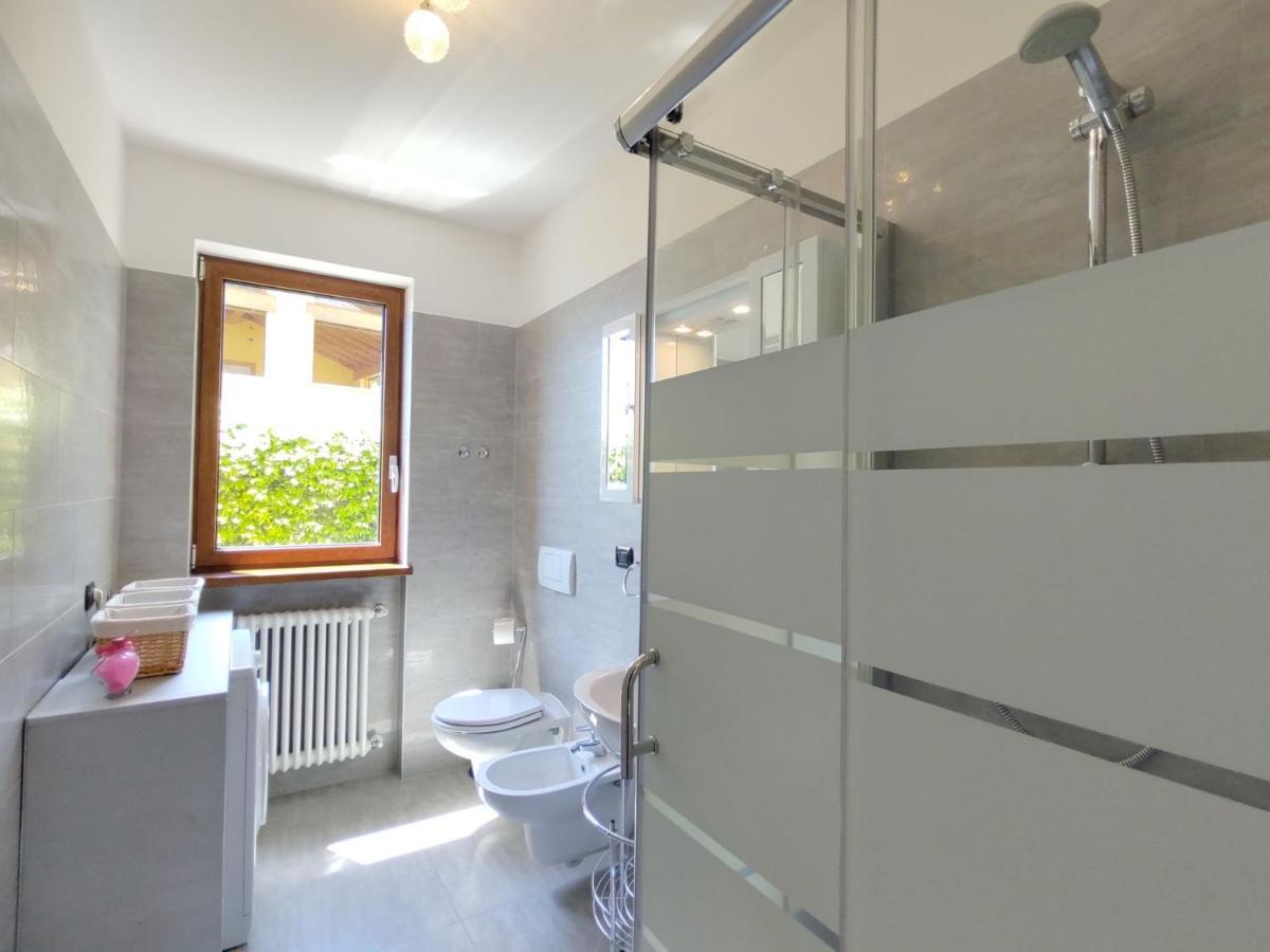 Apartment Alba E Robinia-1 By Interhome Gera Lario Exteriör bild