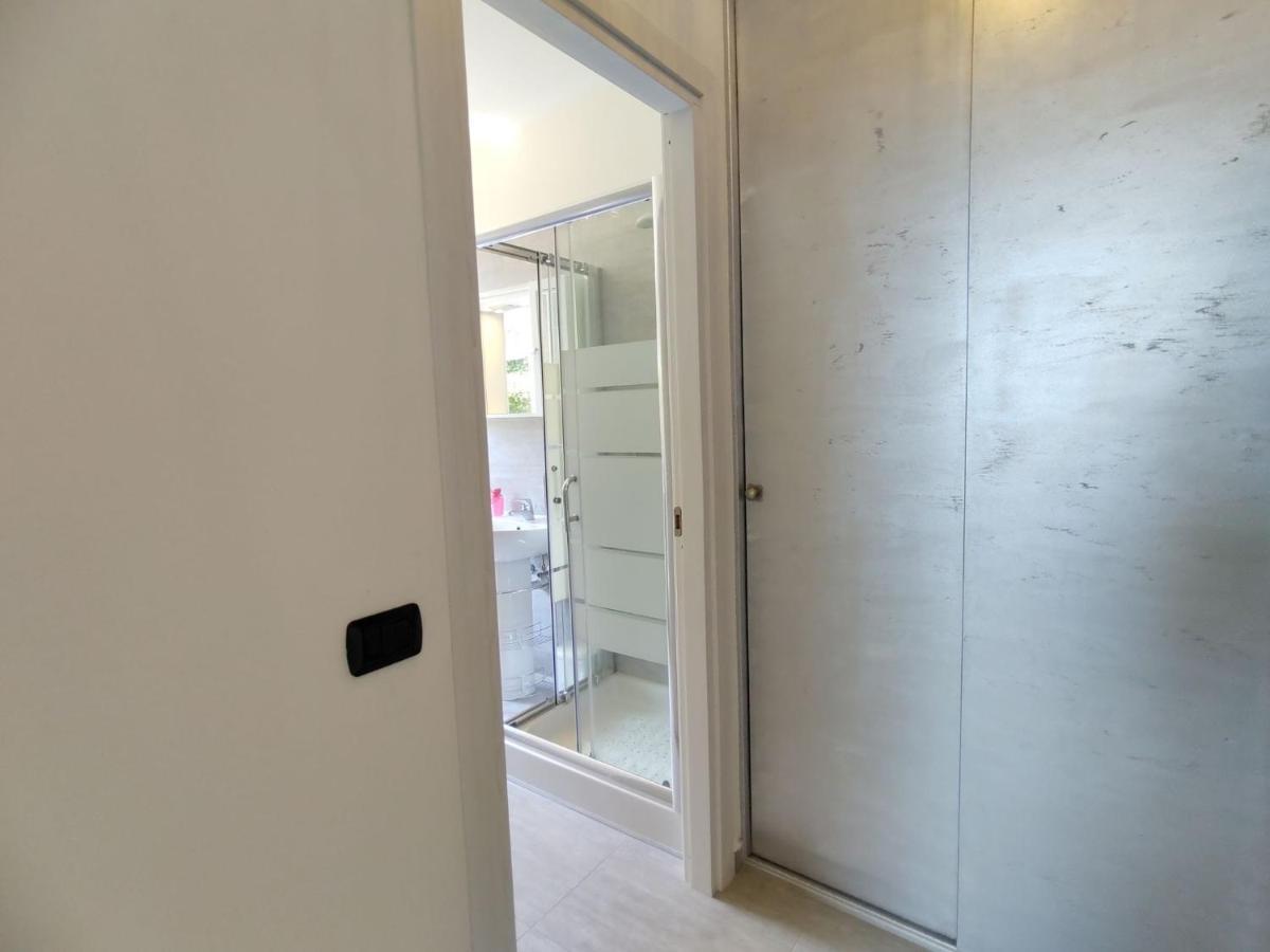 Apartment Alba E Robinia-1 By Interhome Gera Lario Exteriör bild